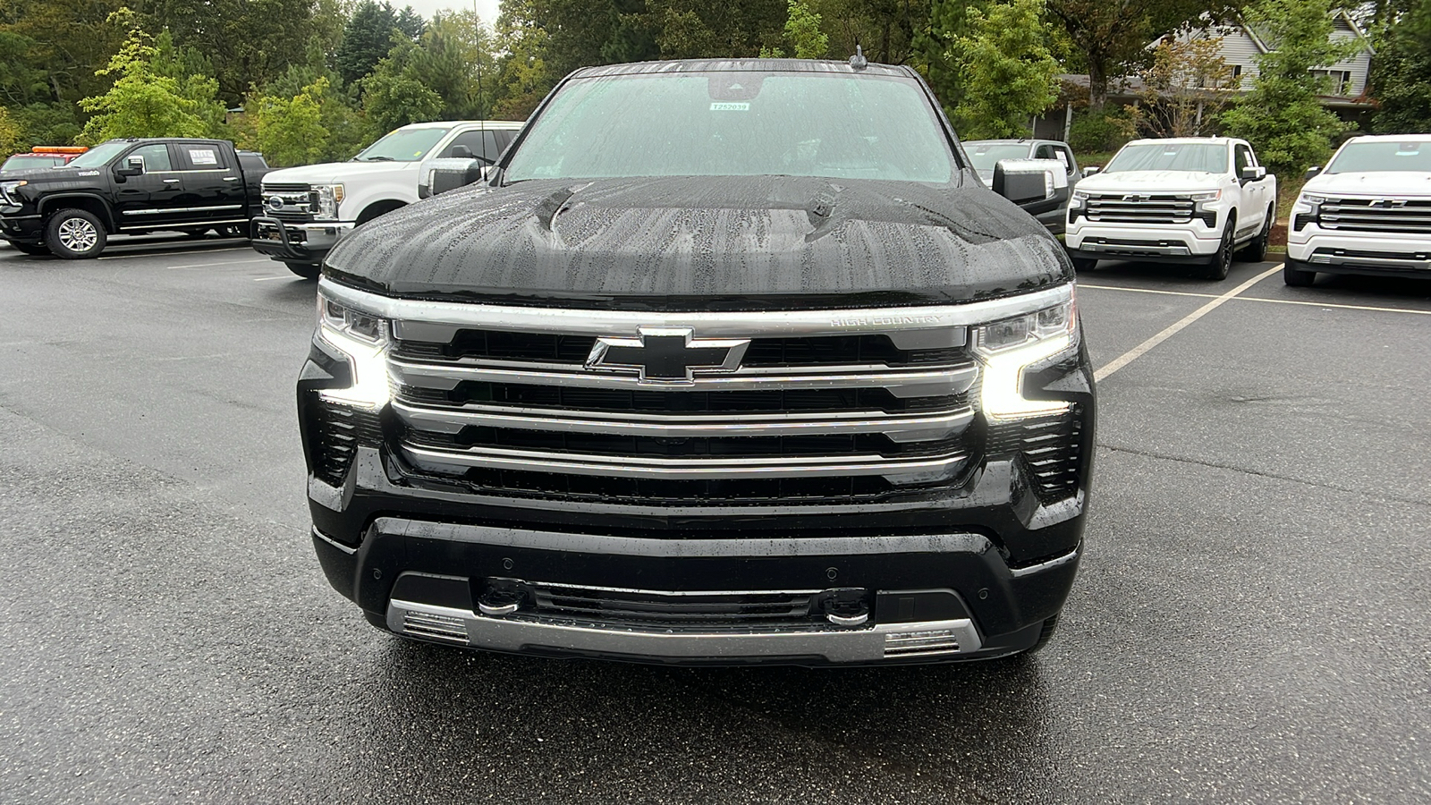 2025 Chevrolet Silverado 1500 High Country 3