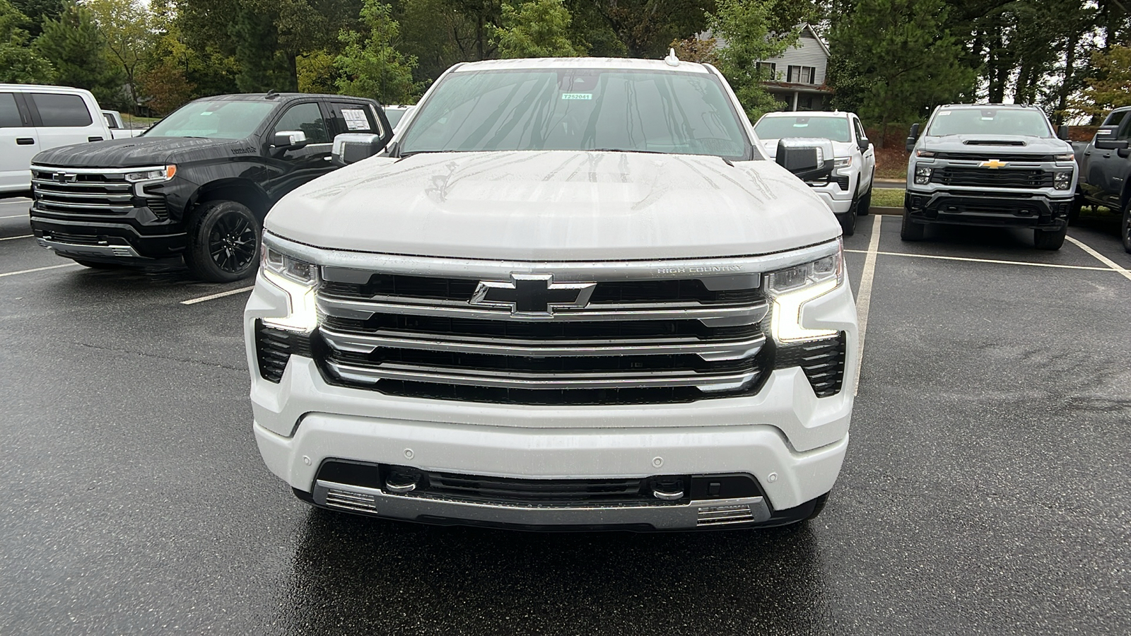 2025 Chevrolet Silverado 1500 High Country 3