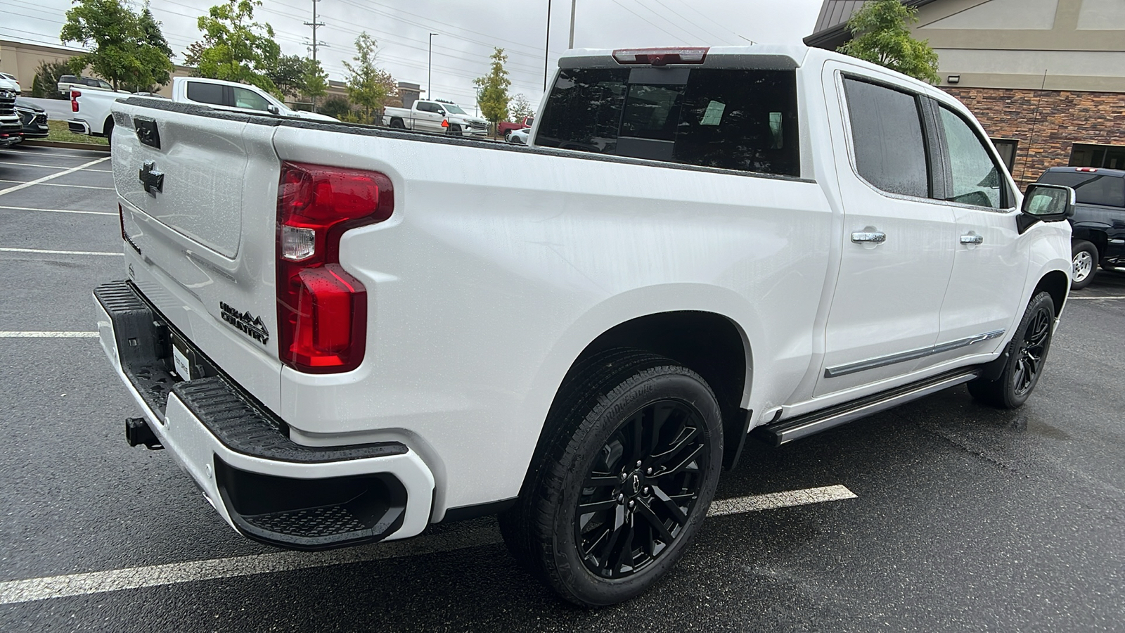 2025 Chevrolet Silverado 1500 High Country 6