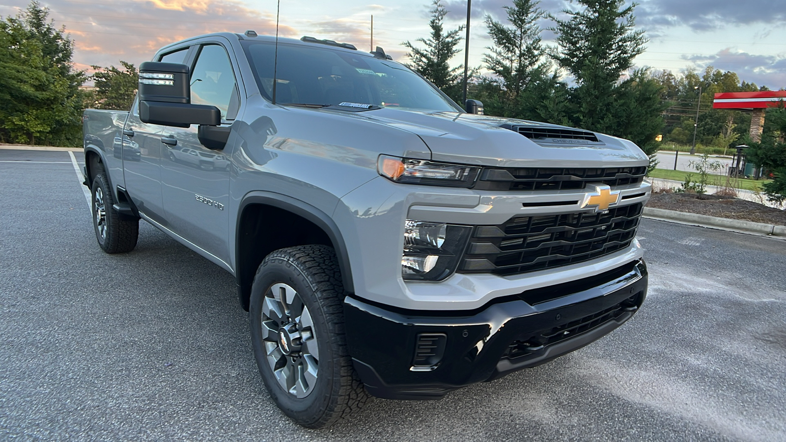 2025 Chevrolet Silverado 2500HD Custom 3