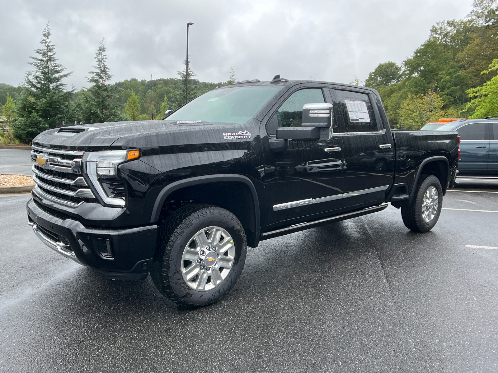 2025 Chevrolet Silverado 3500HD High Country 1