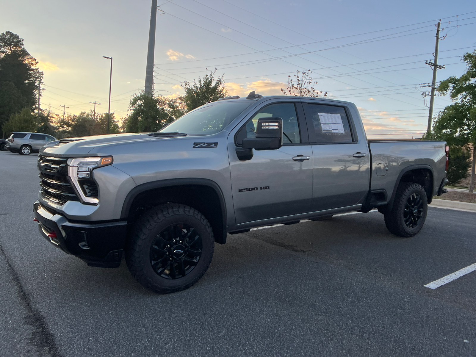 2025 Chevrolet Silverado 2500HD LT 1