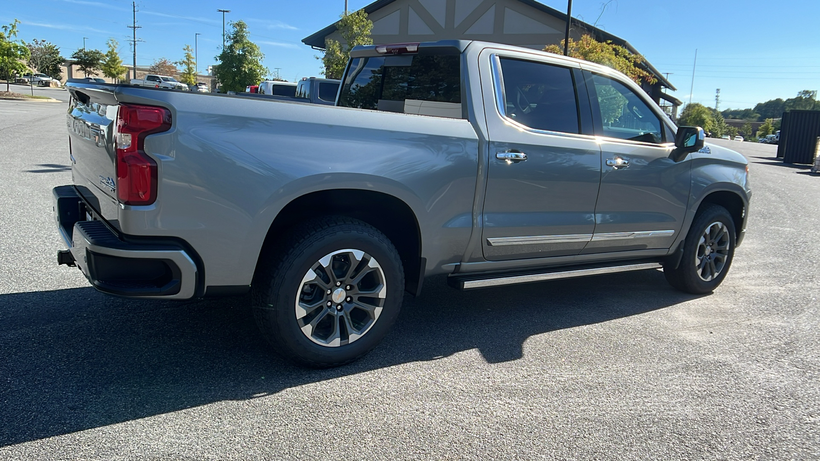 2025 Chevrolet Silverado 1500 High Country 6