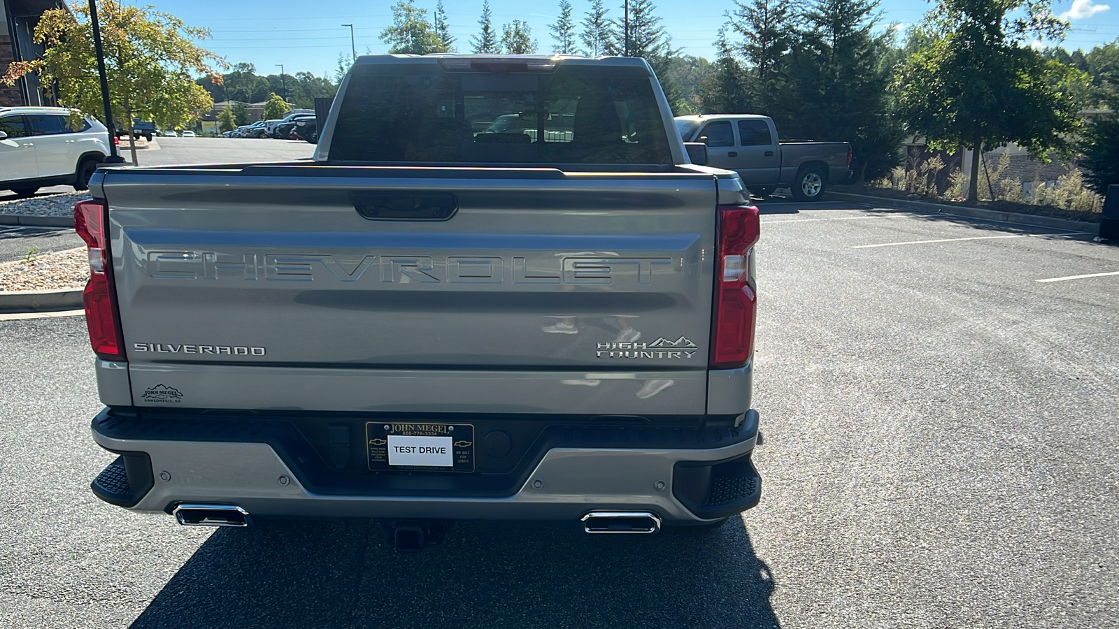 2025 Chevrolet Silverado 1500 High Country 7