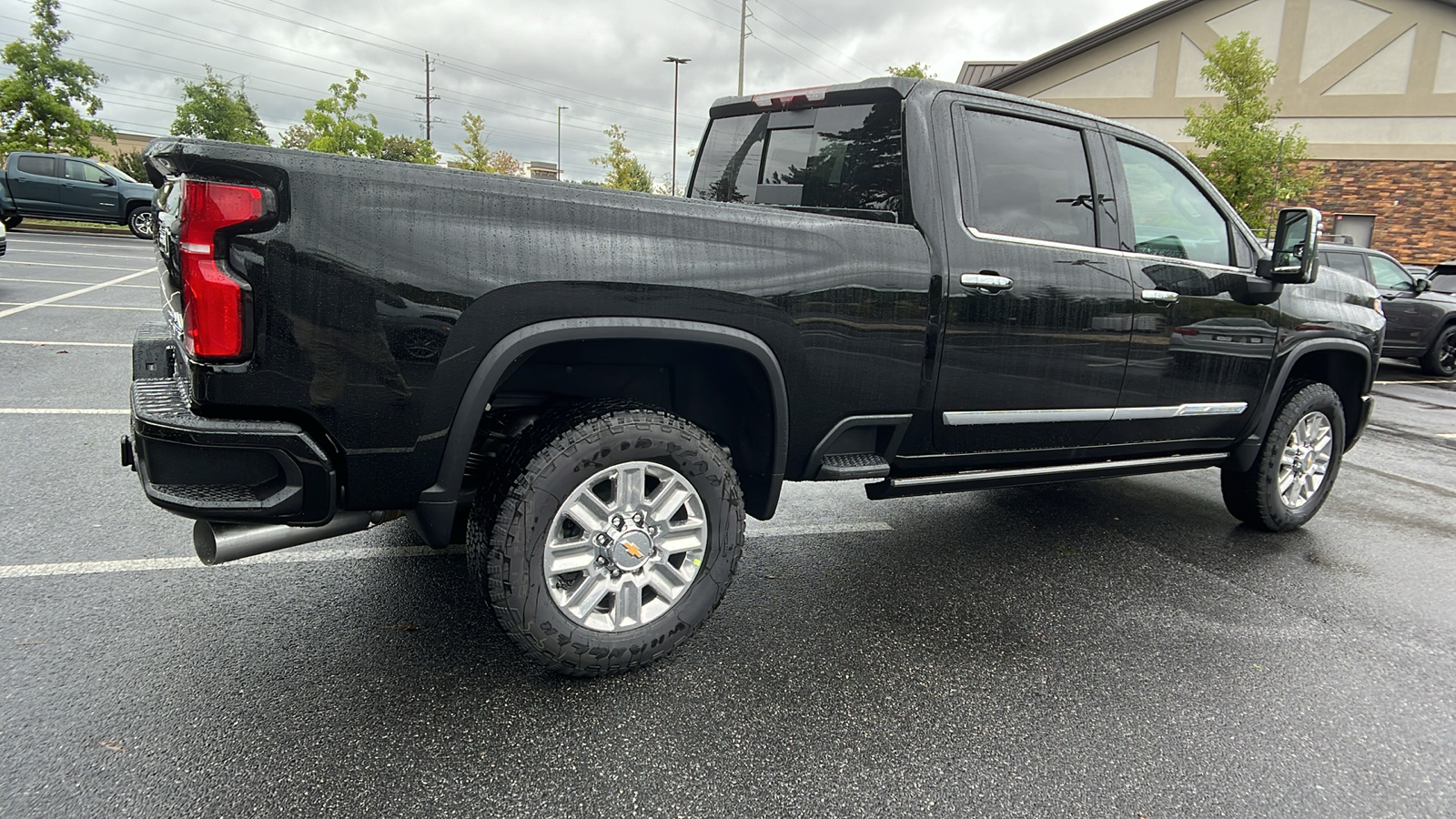 2025 Chevrolet Silverado 3500HD High Country 5