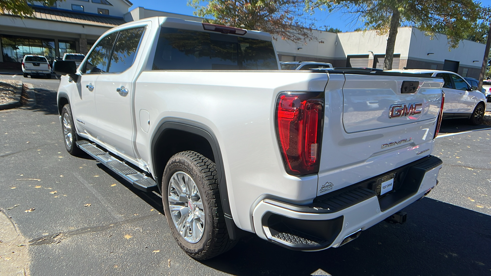 2024 GMC Sierra 1500 Denali 8