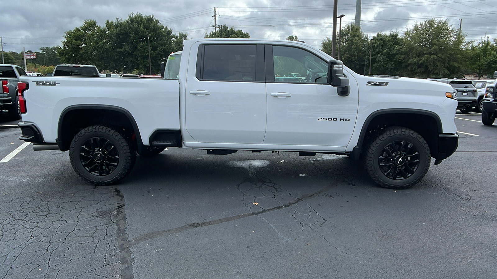 2025 Chevrolet Silverado 2500HD LTZ 4