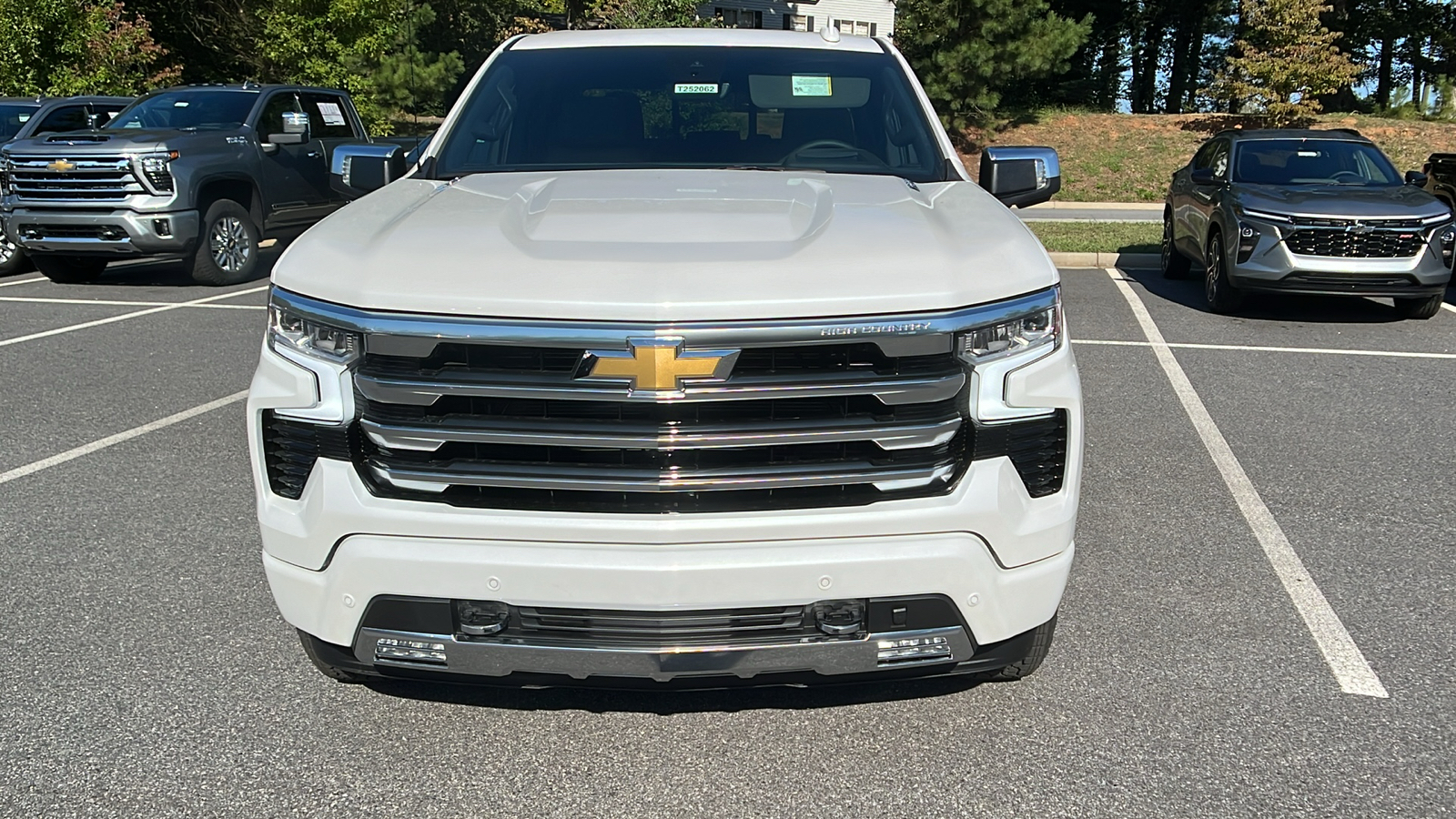 2025 Chevrolet Silverado 1500 High Country 3