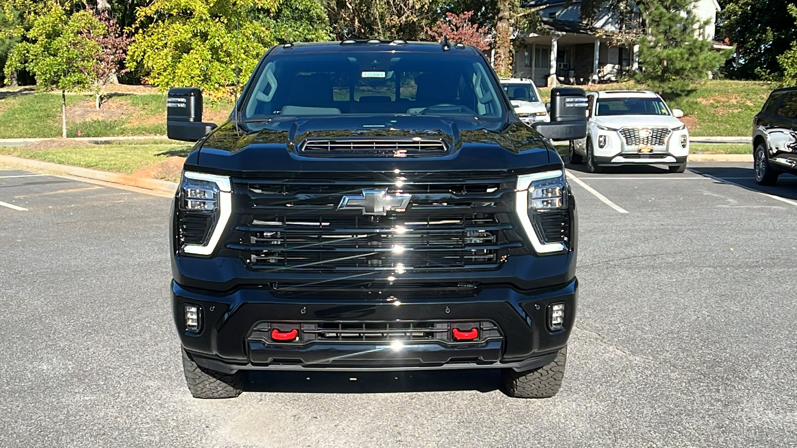 2025 Chevrolet Silverado 2500HD LTZ 2