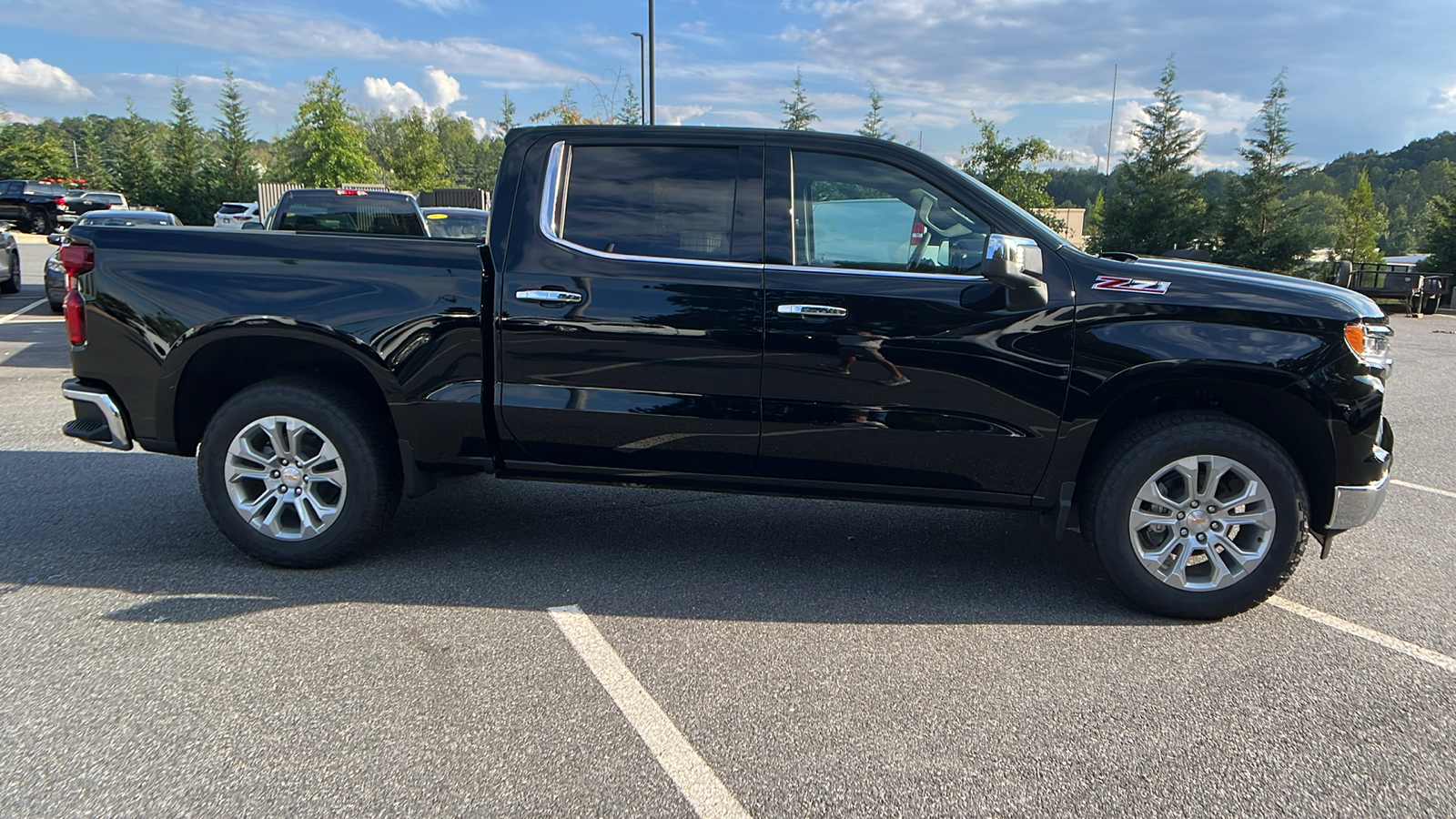 2025 Chevrolet Silverado 1500 LTZ 5