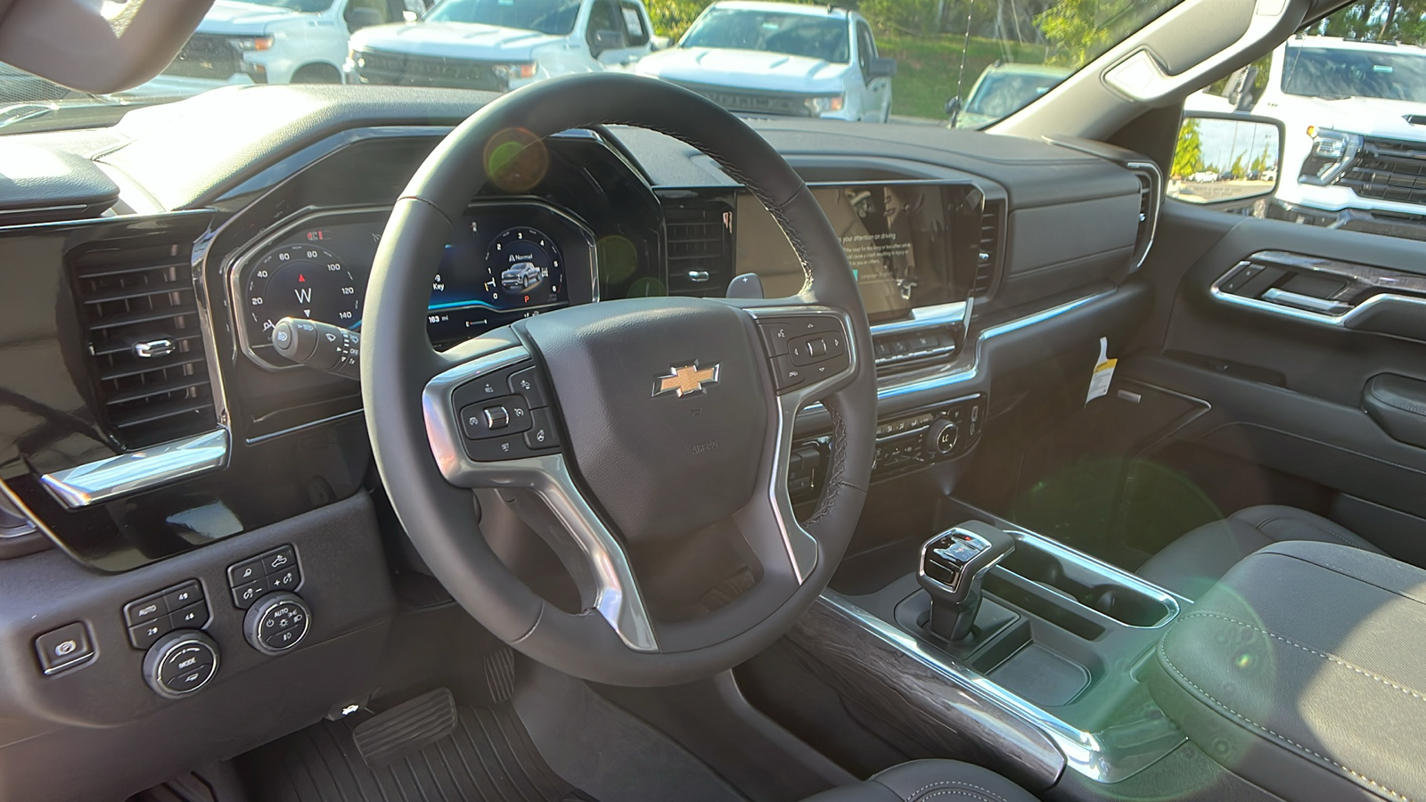 2025 Chevrolet Silverado 1500 LTZ 16