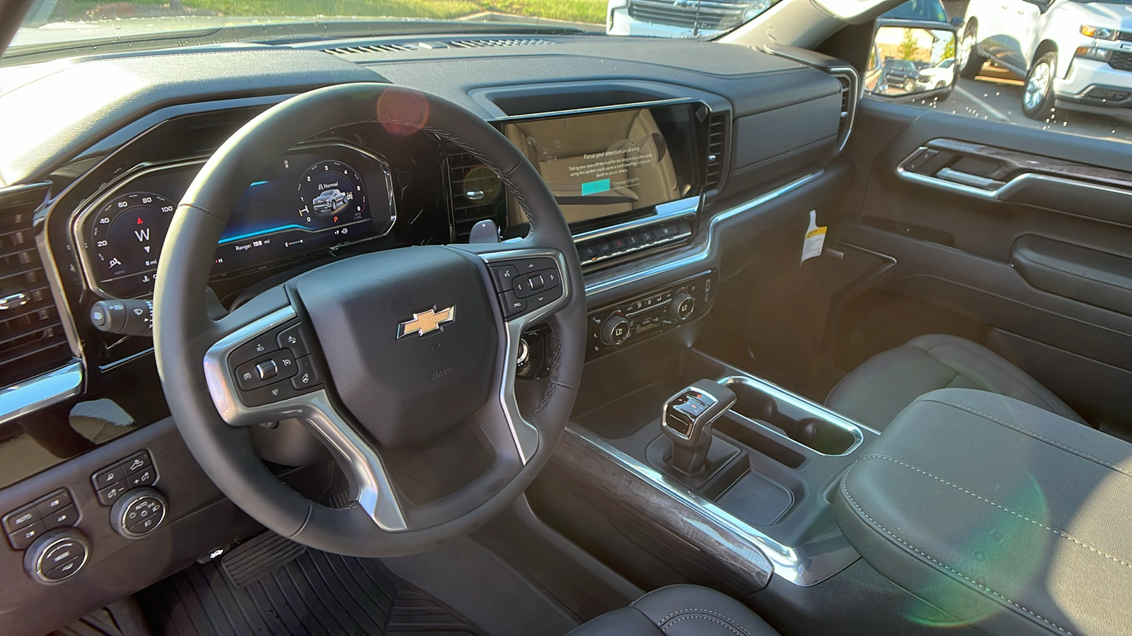 2025 Chevrolet Silverado 1500 LTZ 16