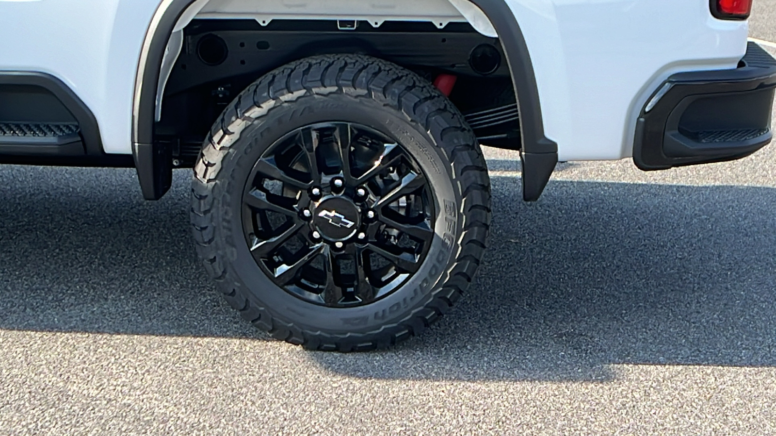 2025 Chevrolet Silverado 2500HD LT 9