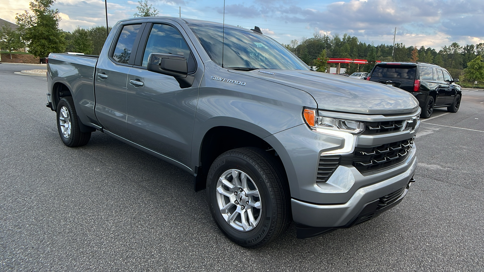 2025 Chevrolet Silverado 1500 RST 4