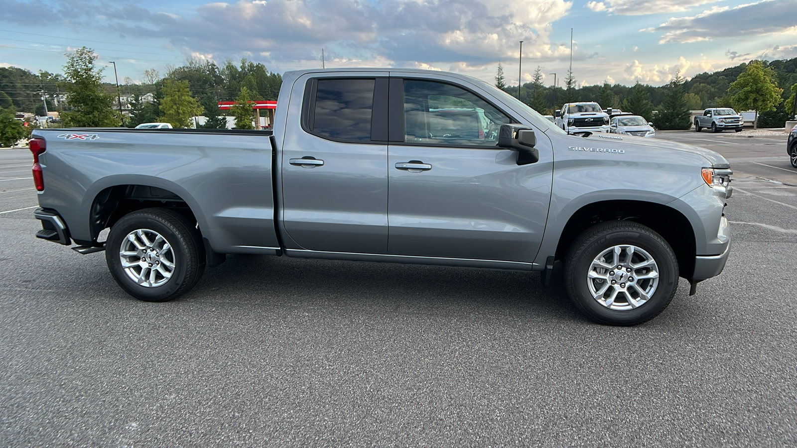 2025 Chevrolet Silverado 1500 RST 5