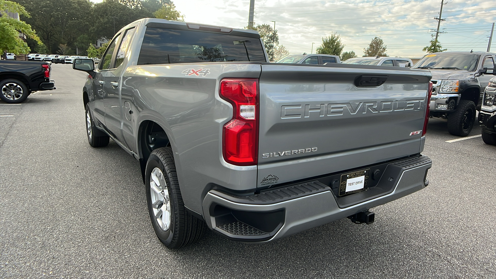 2025 Chevrolet Silverado 1500 RST 8