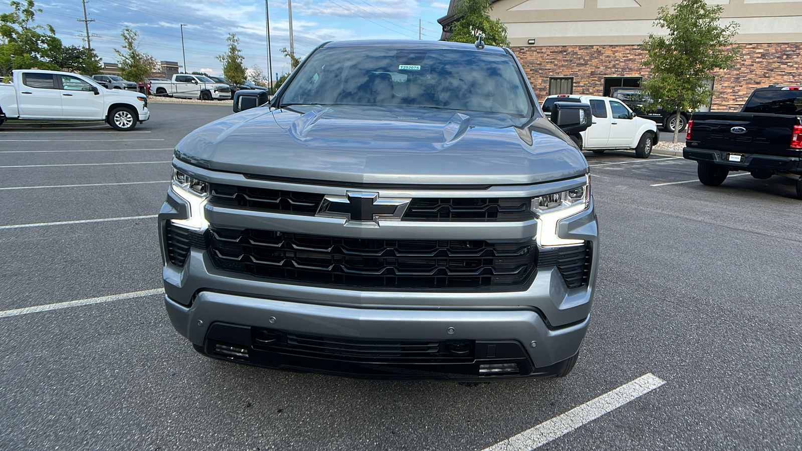 2025 Chevrolet Silverado 1500 RST 3