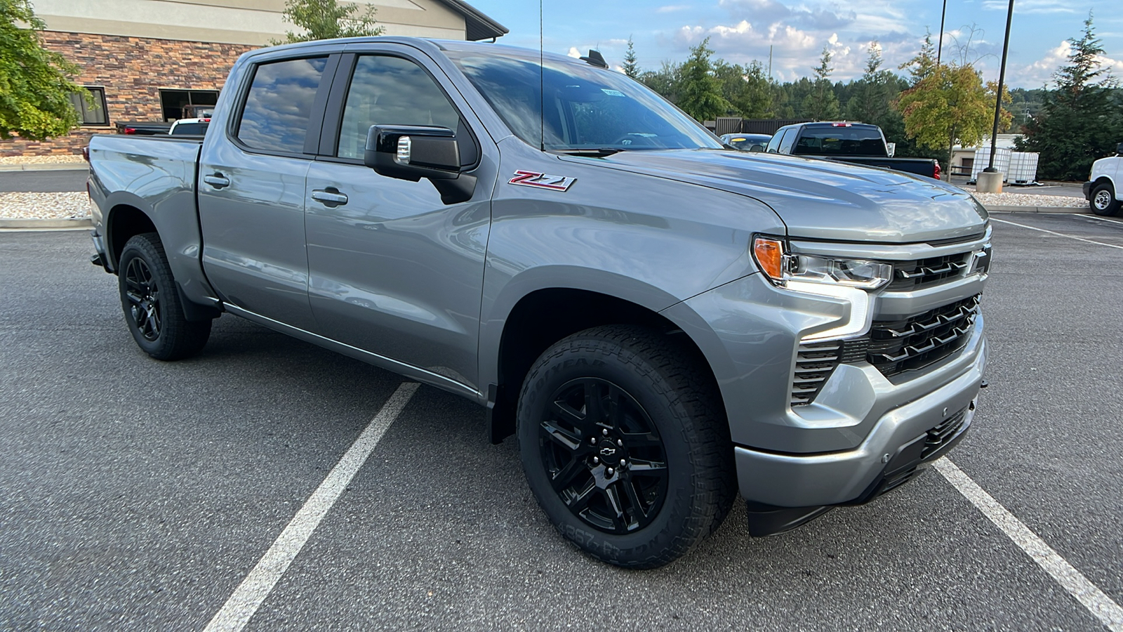 2025 Chevrolet Silverado 1500 RST 4