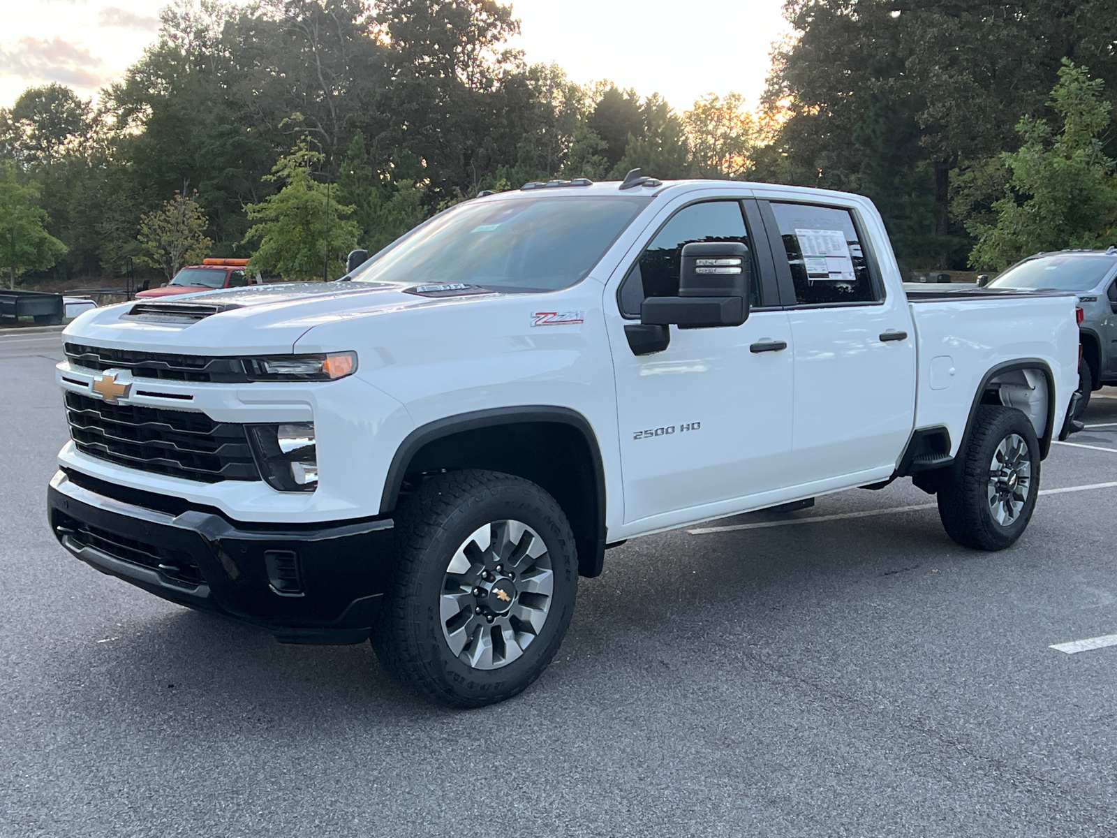 2025 Chevrolet Silverado 2500HD Custom 1