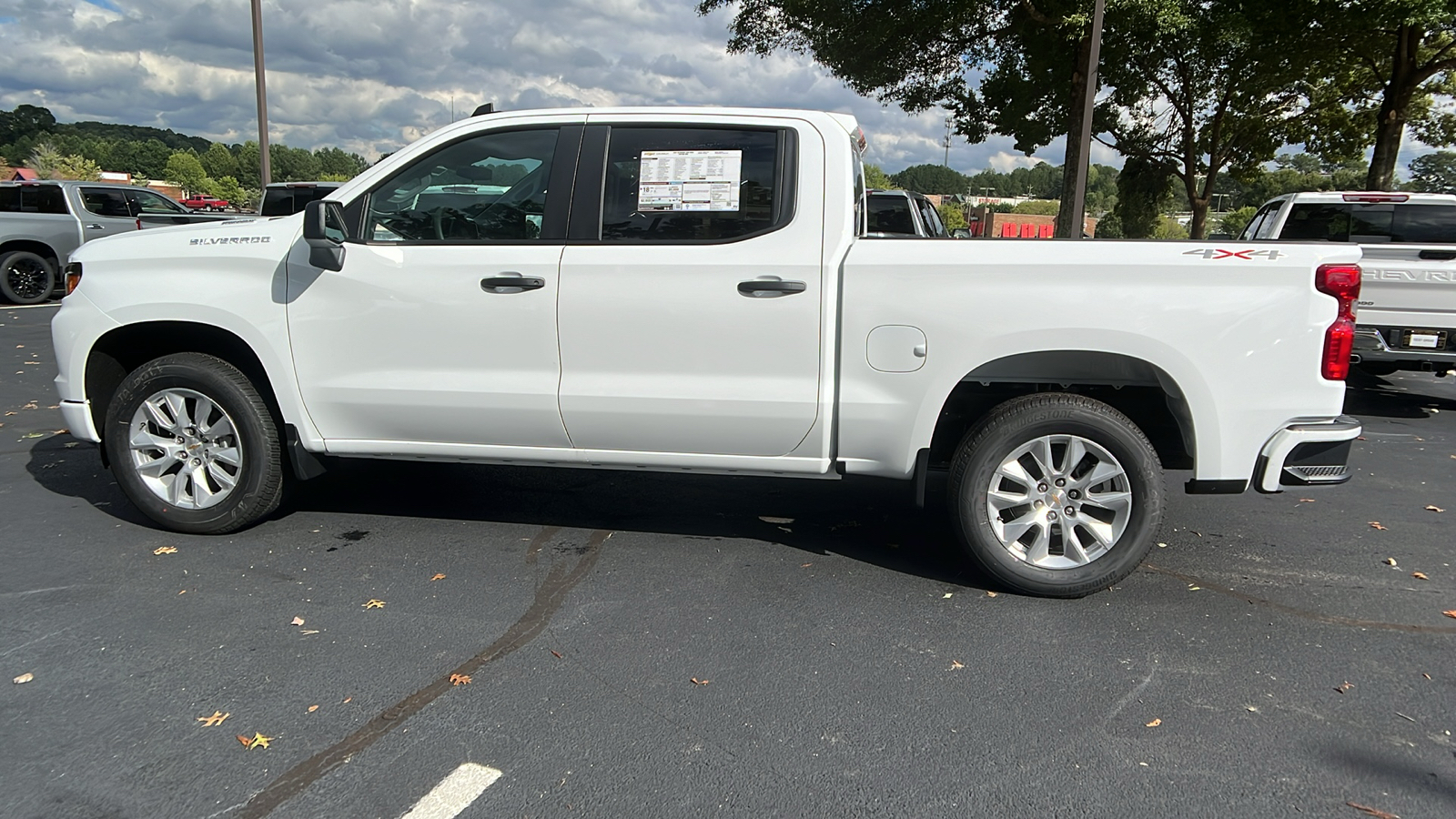 2025 Chevrolet Silverado 1500 Custom 9