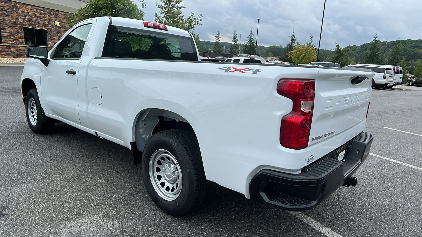 2025 Chevrolet Silverado 1500 Work Truck 8