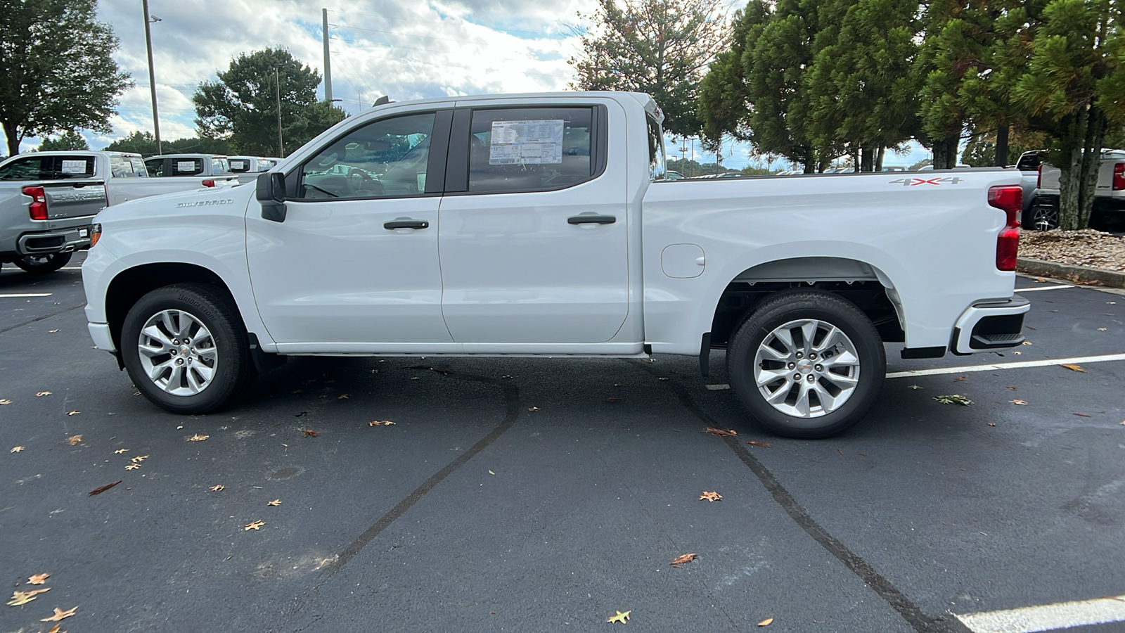 2025 Chevrolet Silverado 1500 Custom 9