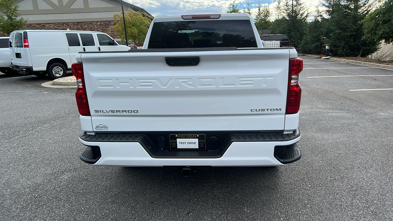 2025 Chevrolet Silverado 1500 Custom 7