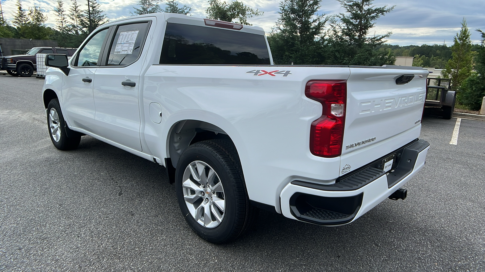 2025 Chevrolet Silverado 1500 Custom 8