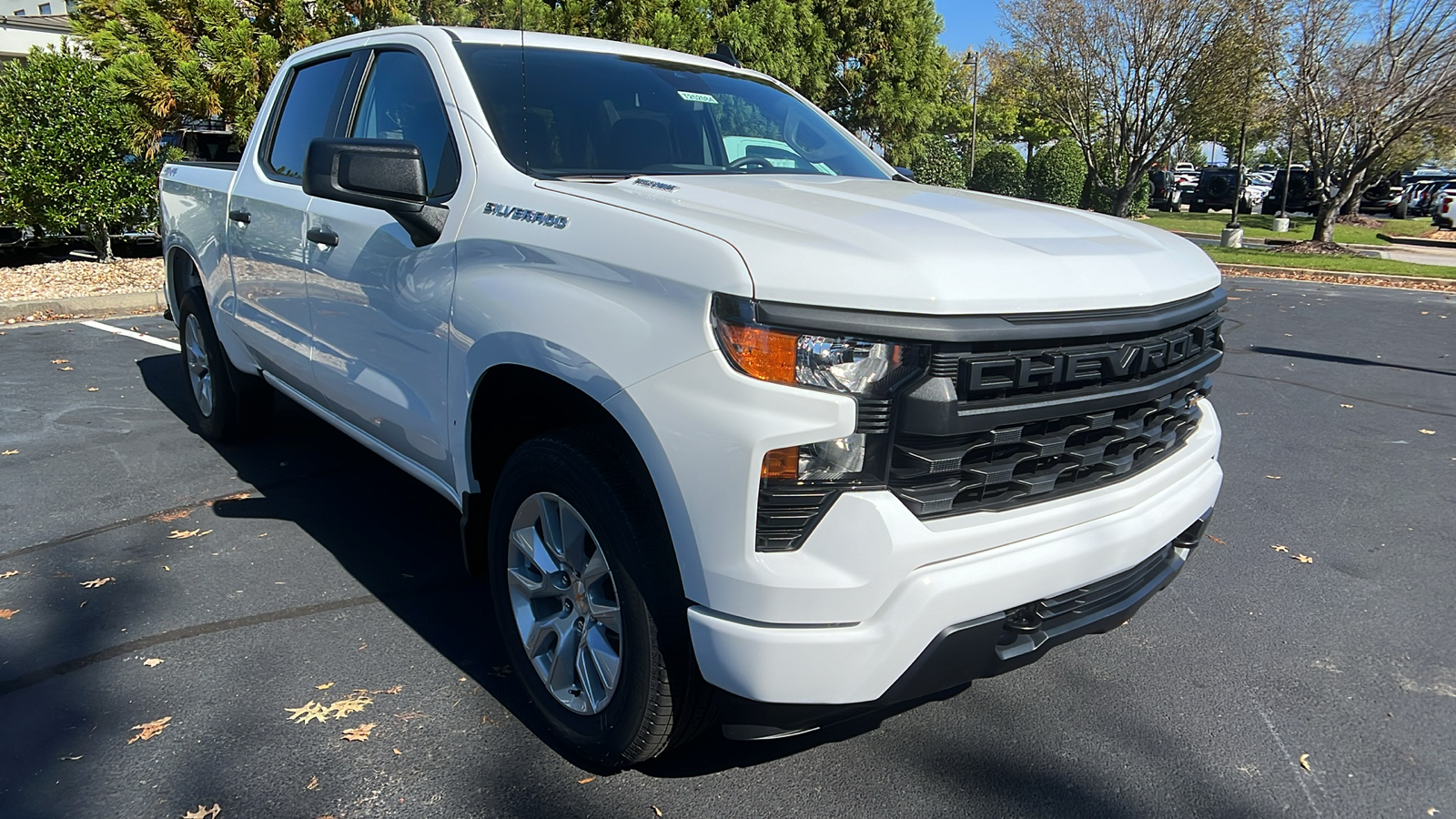 2025 Chevrolet Silverado 1500 Custom 4