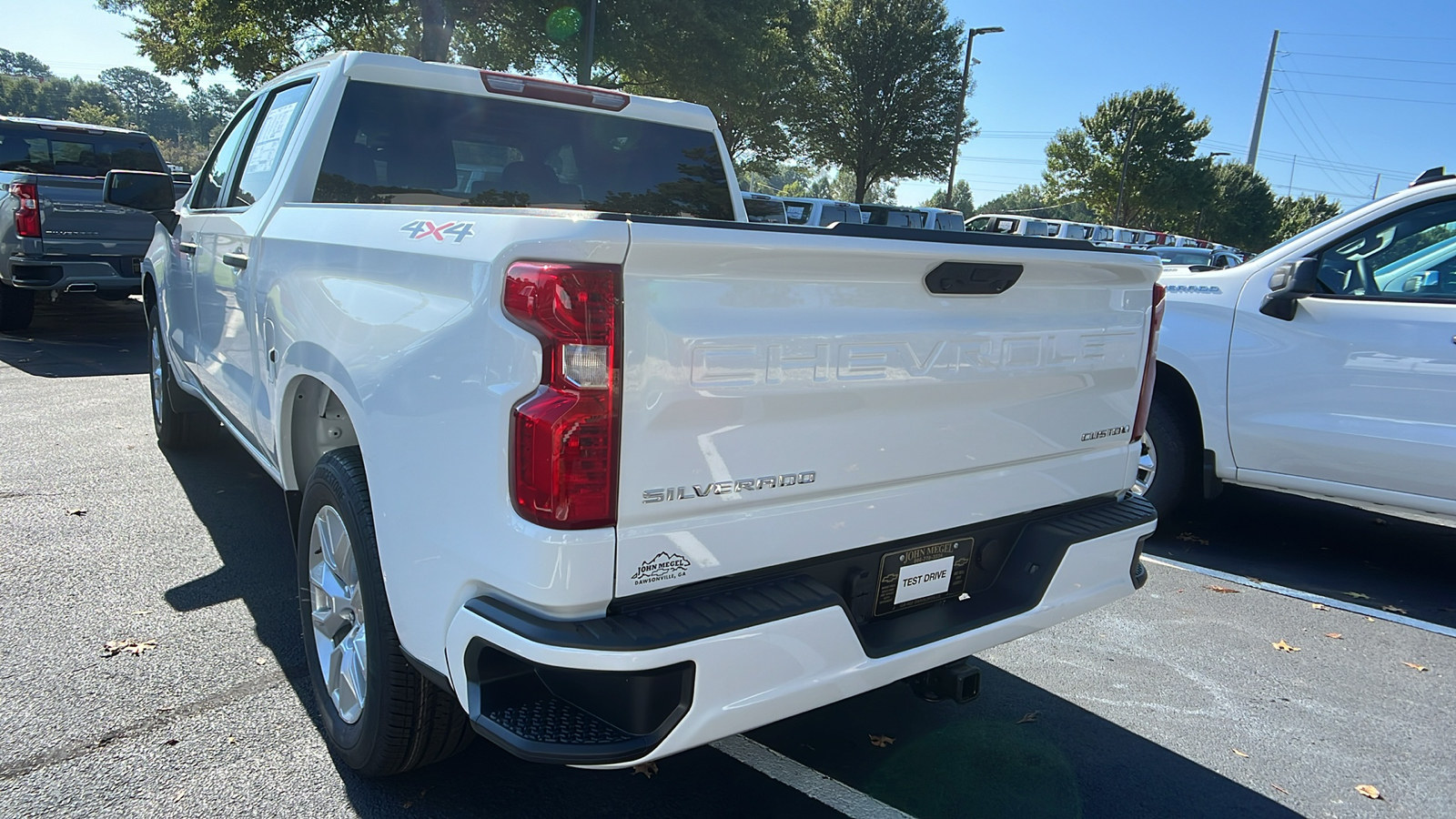 2025 Chevrolet Silverado 1500 Custom 8