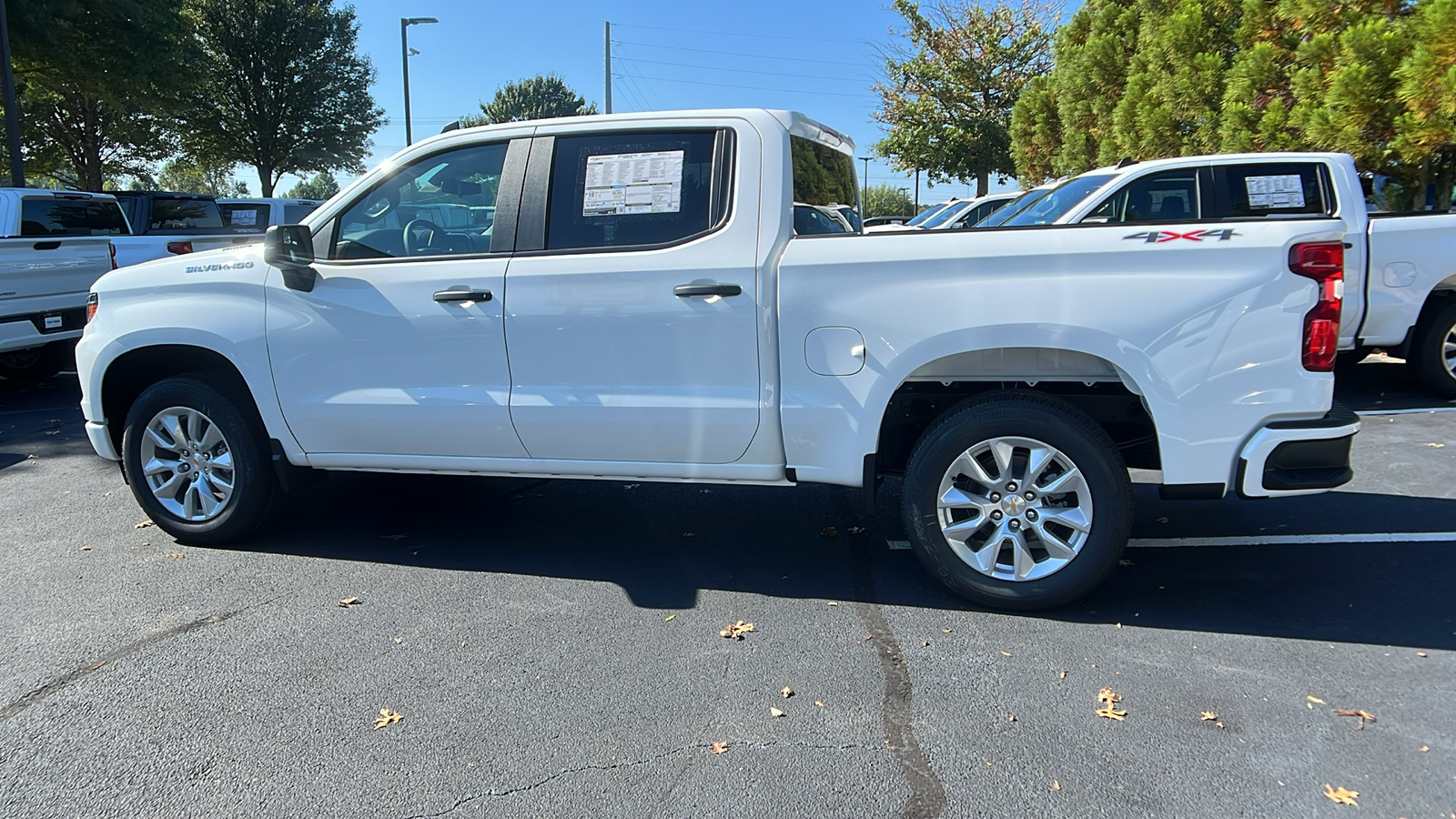 2025 Chevrolet Silverado 1500 Custom 9