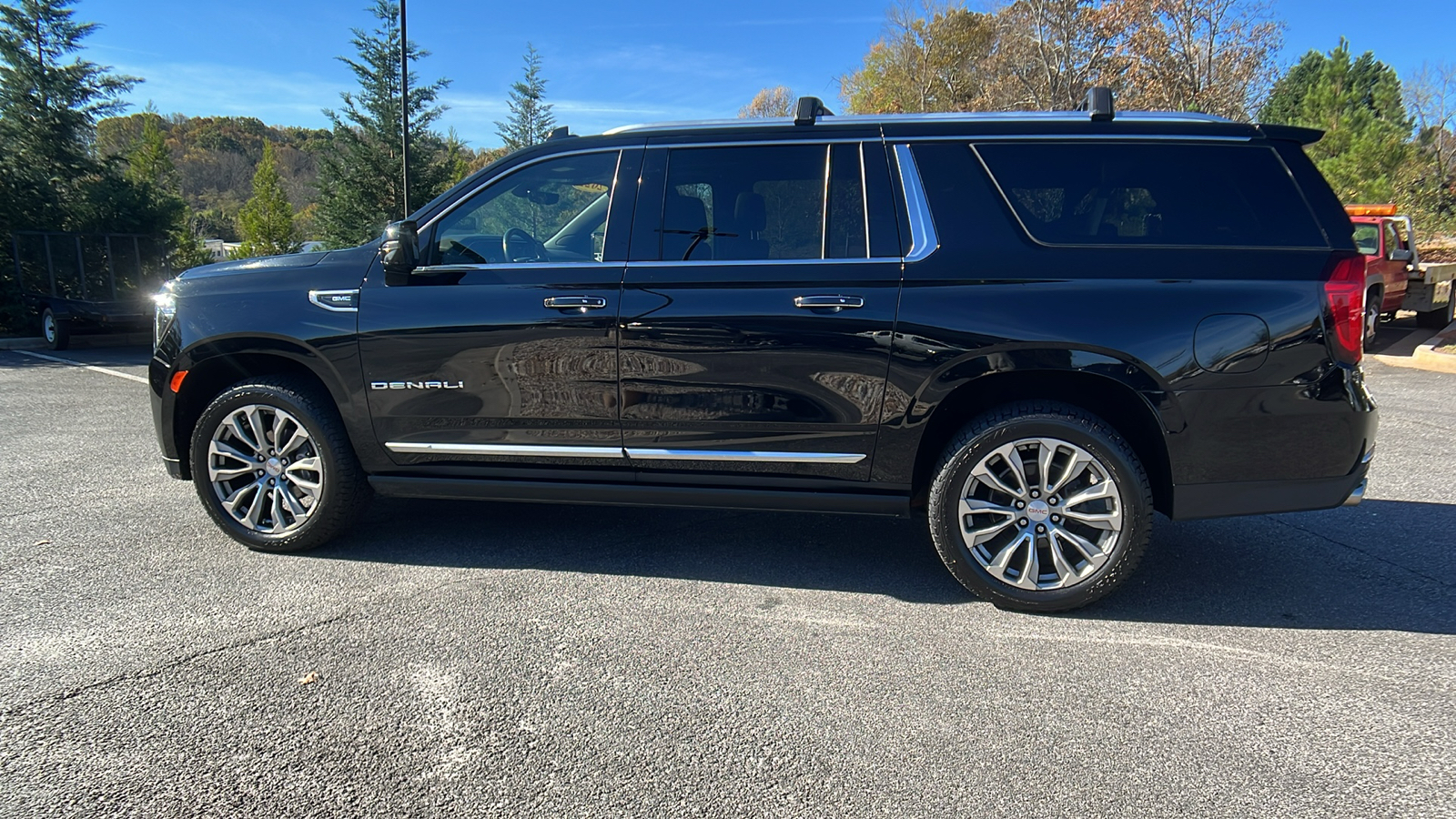 2021 GMC Yukon XL Denali 9