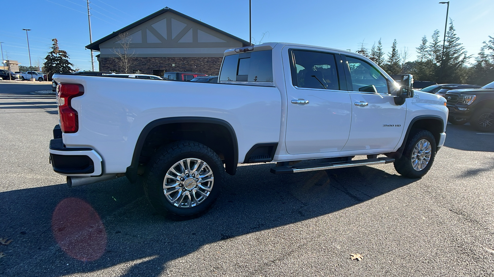 2022 Chevrolet Silverado 3500HD High Country 6