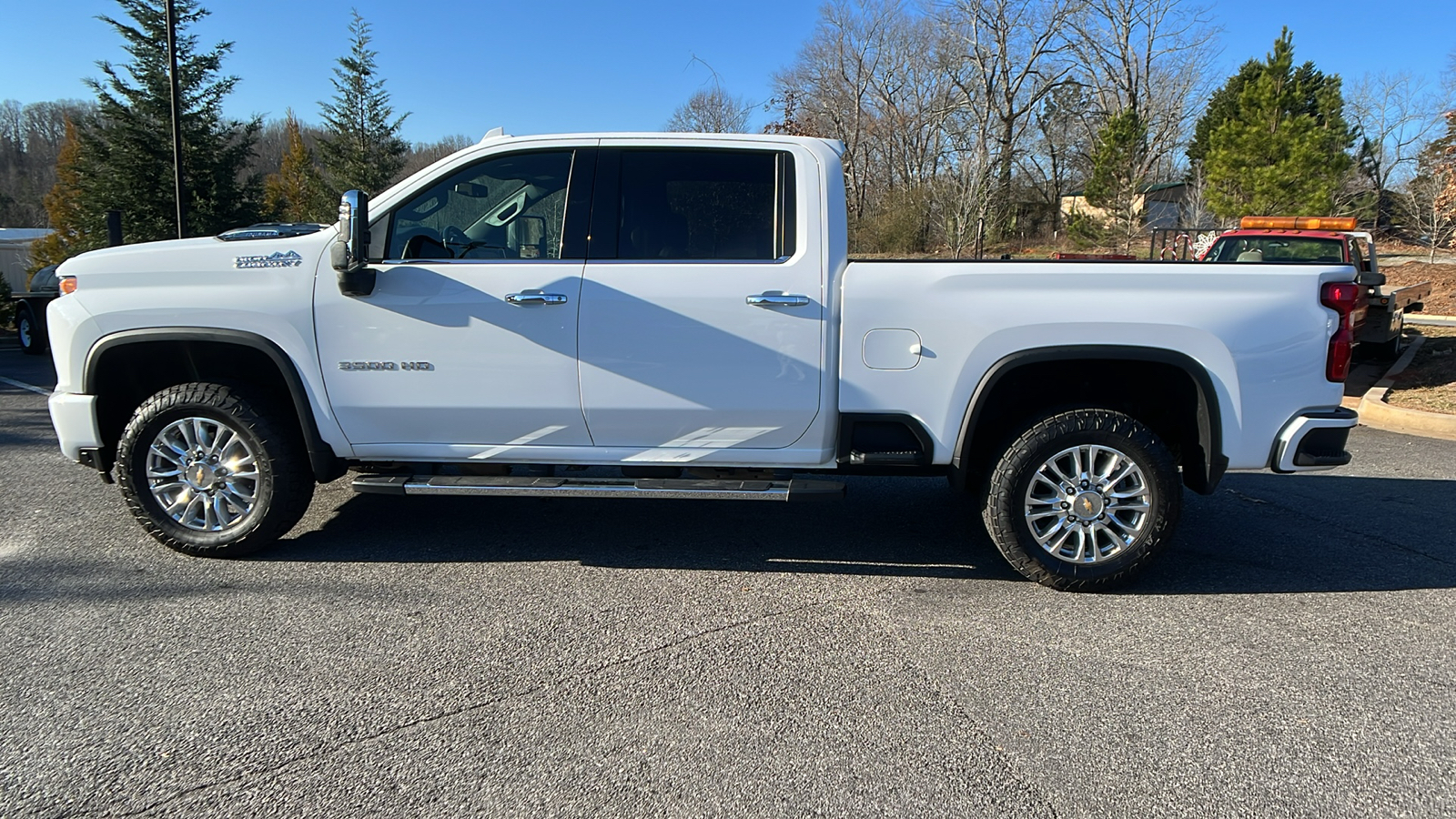 2022 Chevrolet Silverado 3500HD High Country 9