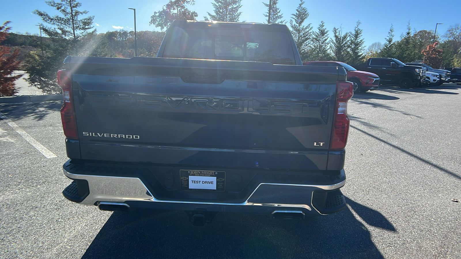 2023 Chevrolet Silverado 1500 LT 7