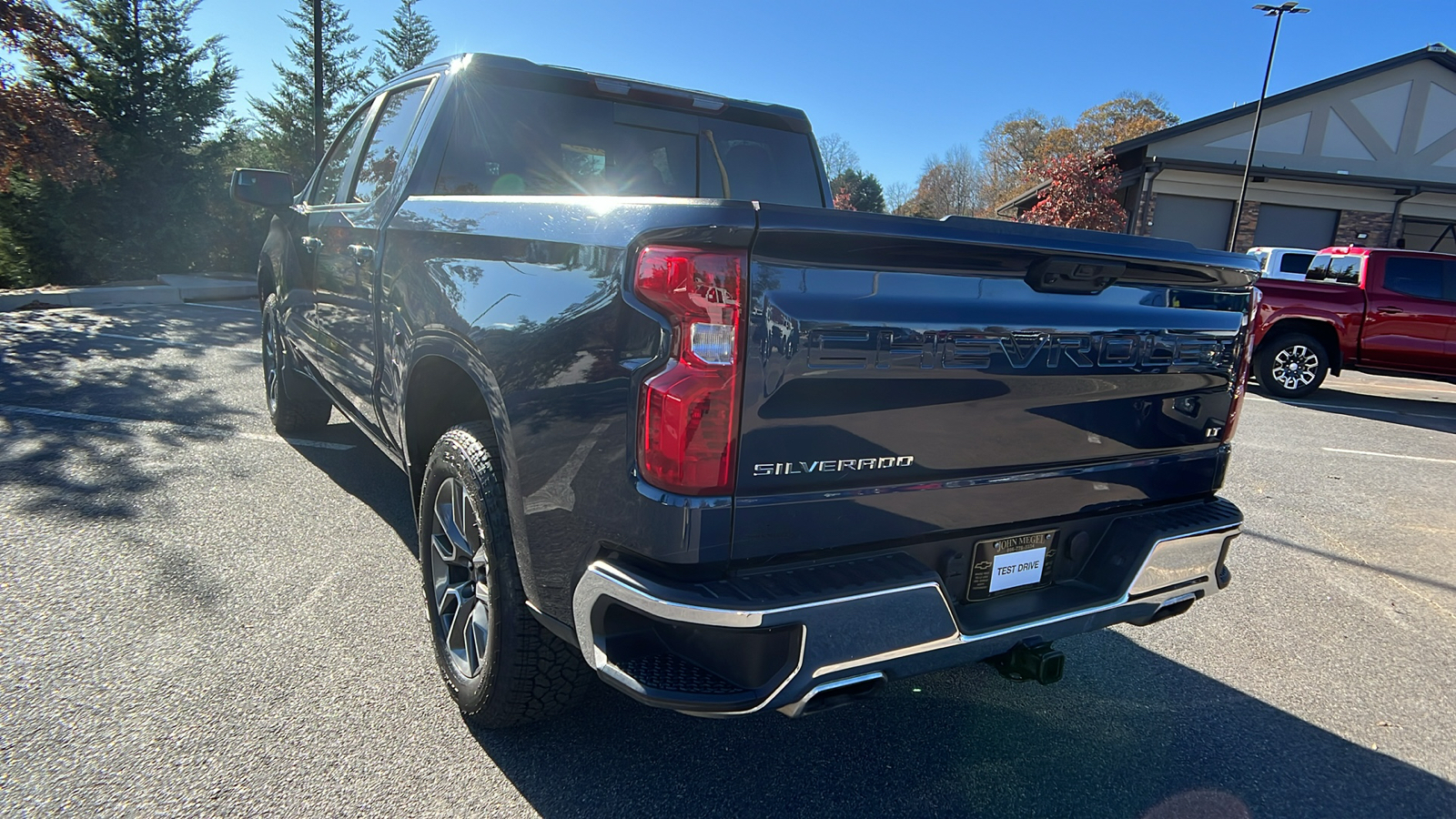 2023 Chevrolet Silverado 1500 LT 8