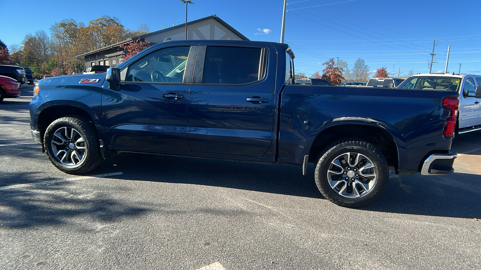 2023 Chevrolet Silverado 1500 LT 9