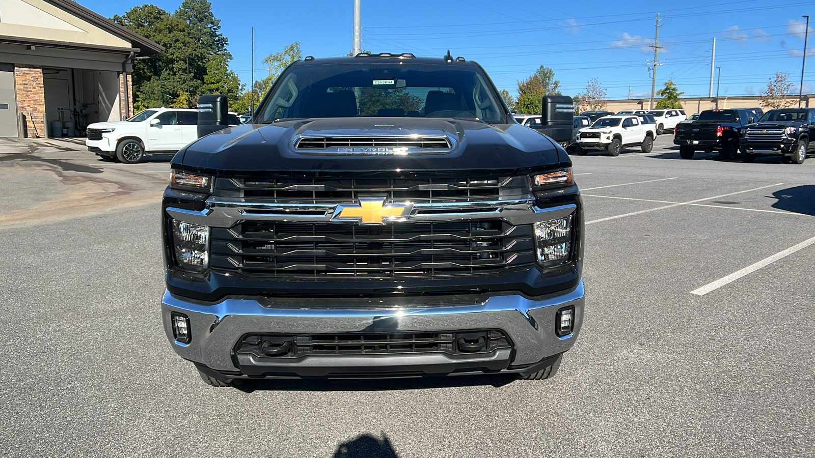 2025 Chevrolet Silverado 2500HD LT 2