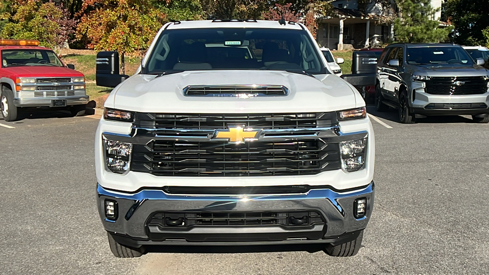 2025 Chevrolet Silverado 2500HD LT 2