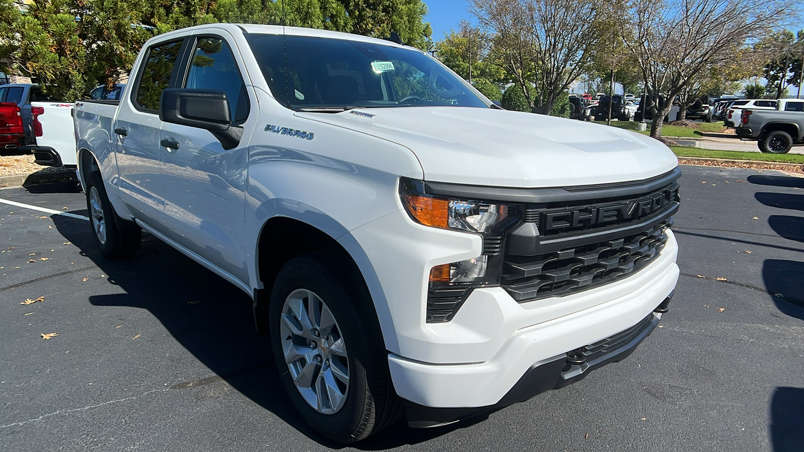 2025 Chevrolet Silverado 1500 Custom 4