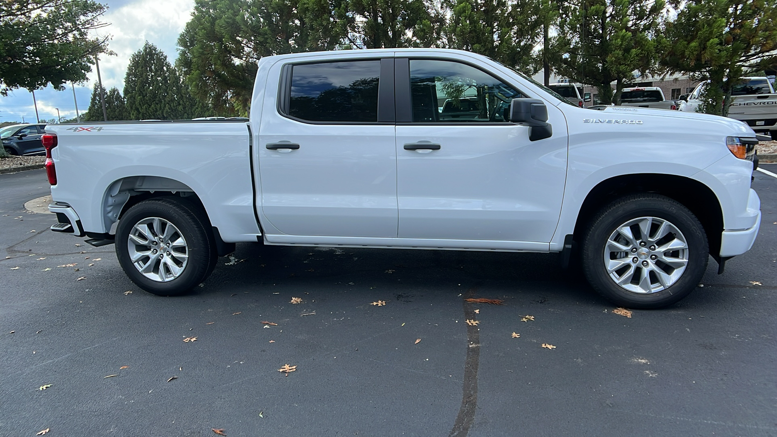 2025 Chevrolet Silverado 1500 Custom 5