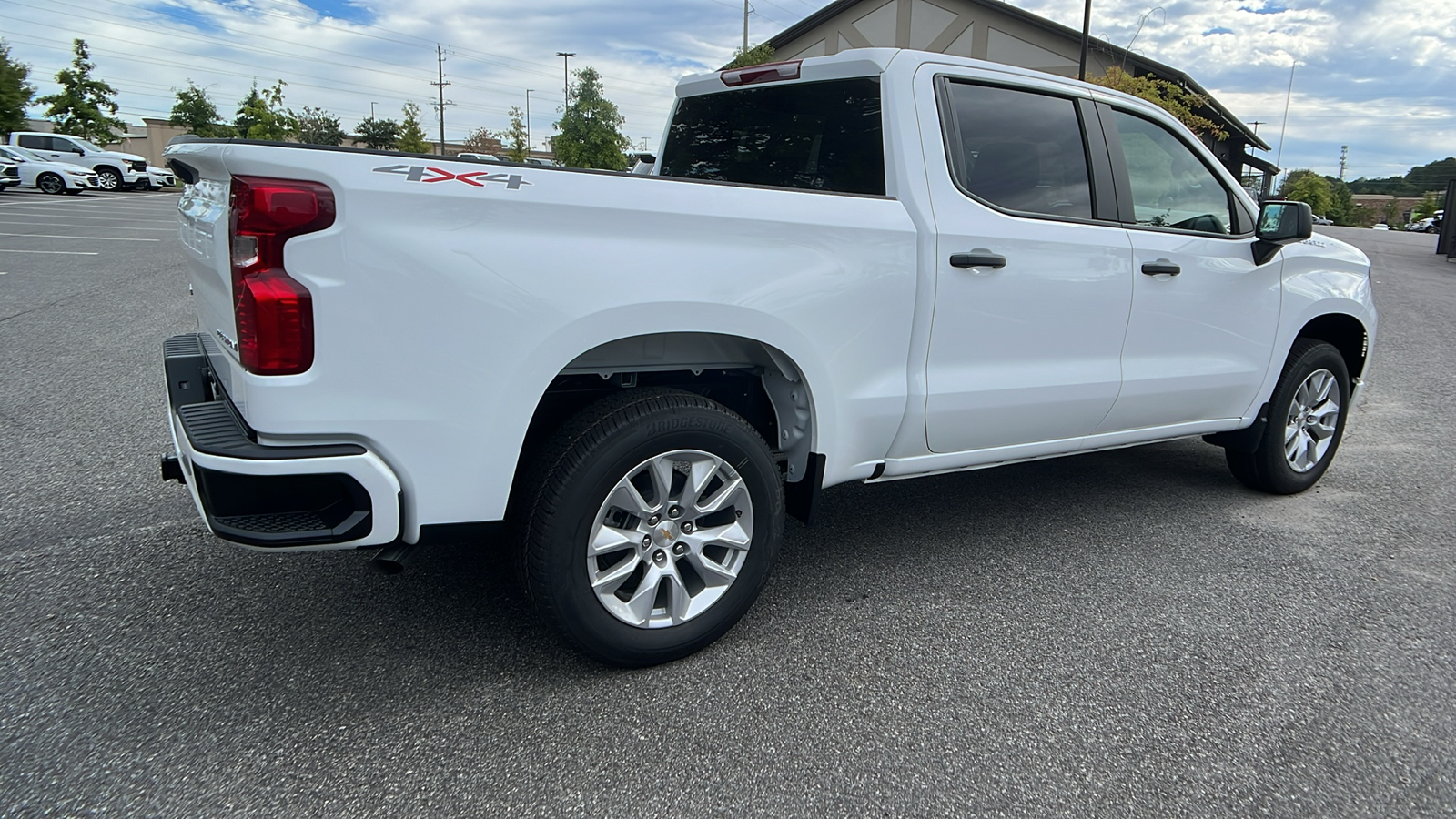 2025 Chevrolet Silverado 1500 Custom 6