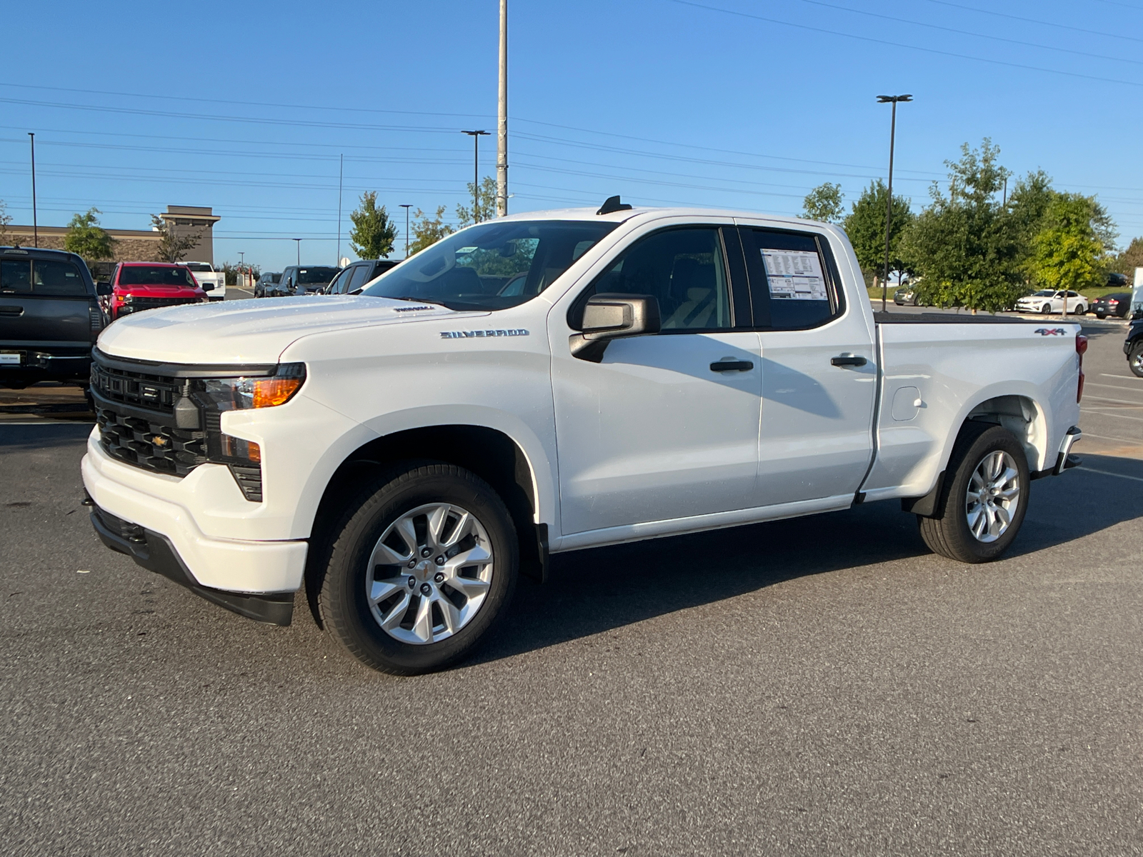 2025 Chevrolet Silverado 1500 Custom 1