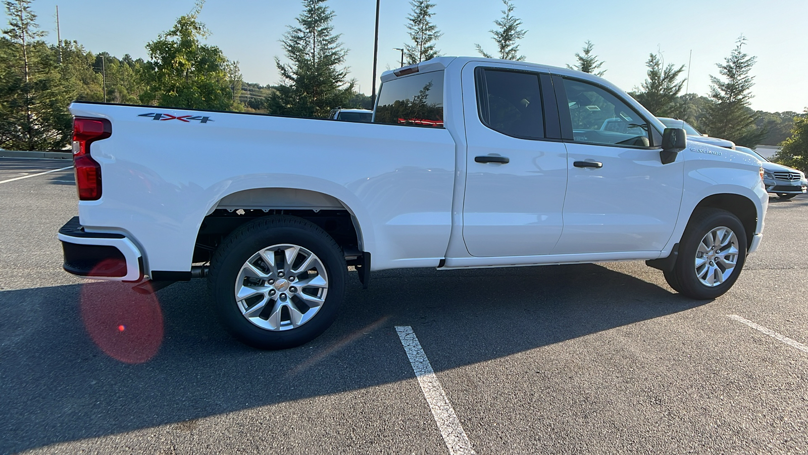 2025 Chevrolet Silverado 1500 Custom 6