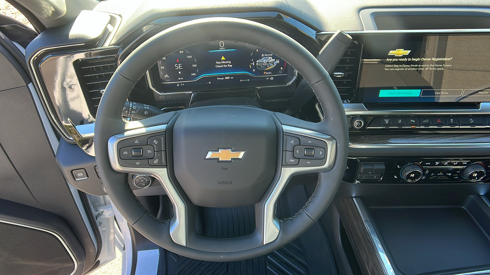 2025 Chevrolet Silverado 2500HD LT 16