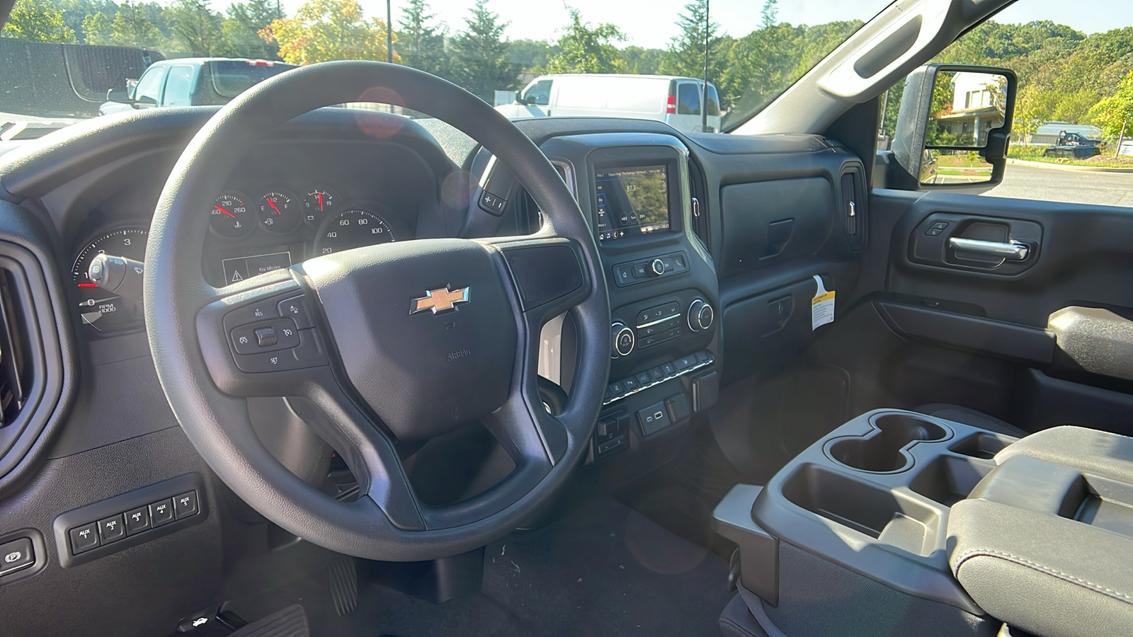 2025 Chevrolet Silverado 2500HD Custom 15