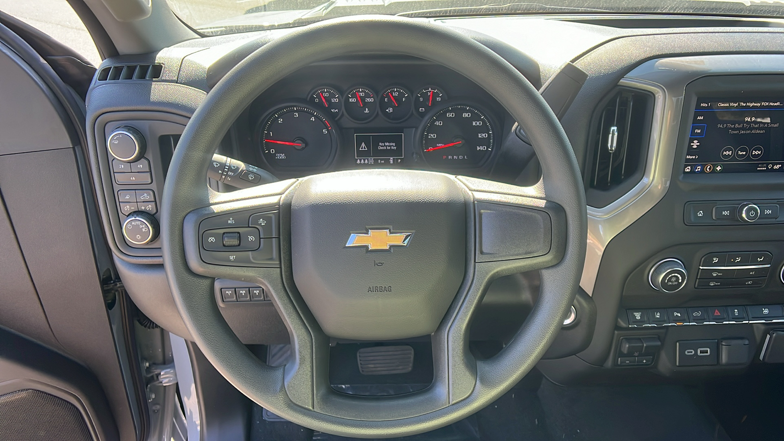 2025 Chevrolet Silverado 2500HD Custom 15