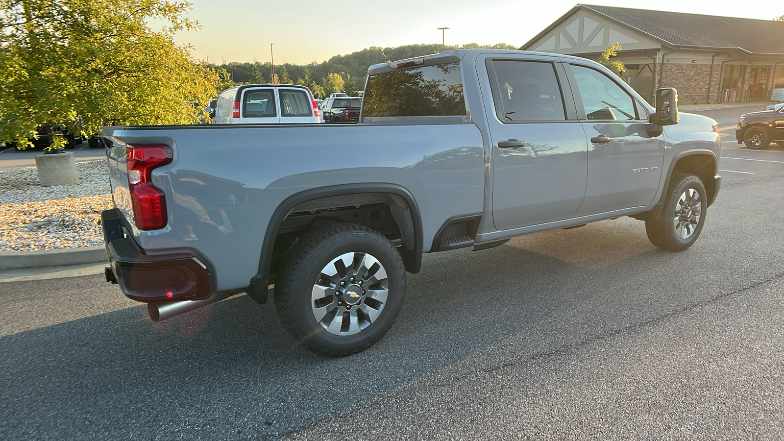 2025 Chevrolet Silverado 2500HD Custom 5