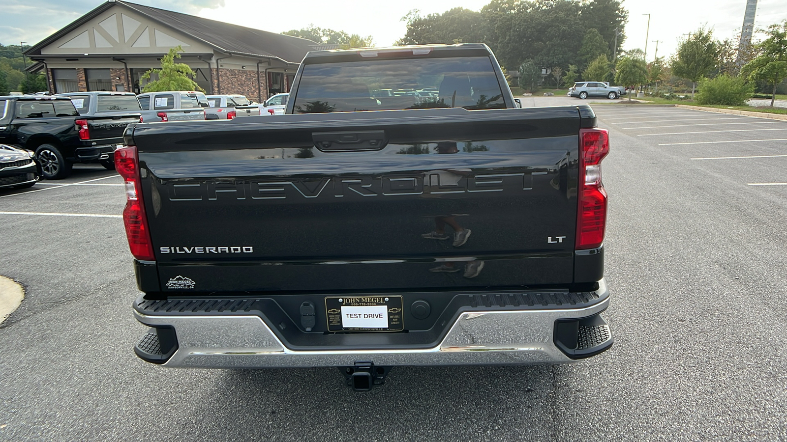 2025 Chevrolet Silverado 1500 LT 7