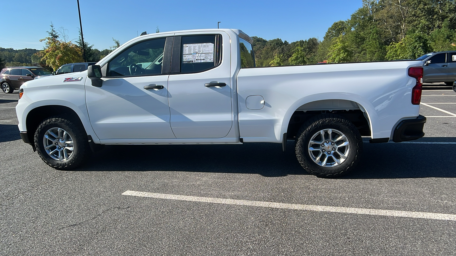 2025 Chevrolet Silverado 1500 Work Truck 9